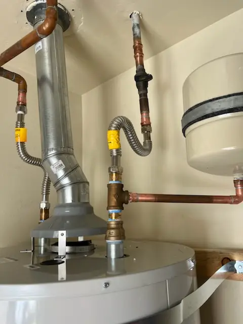 Water heater installation and plumbing repair in Shoalsview
